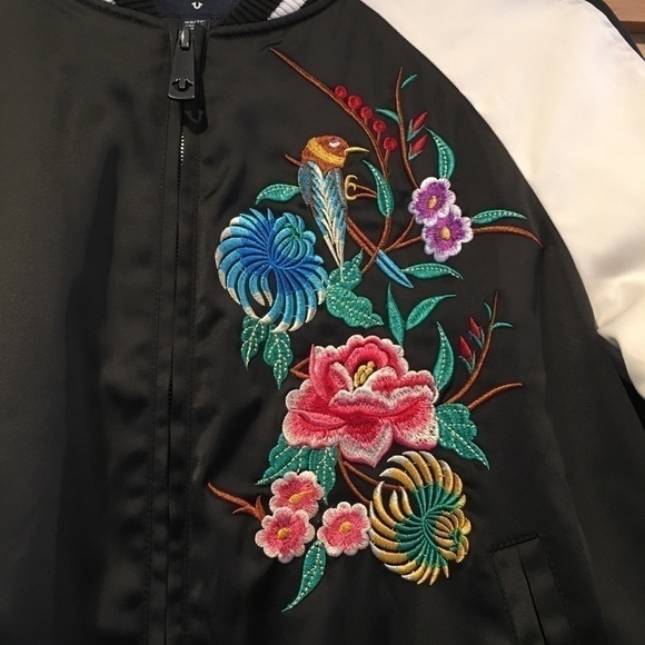 TRUE RELIGION Embroidered Satin Bomber Jacket Size XS - Picture 5 of 13